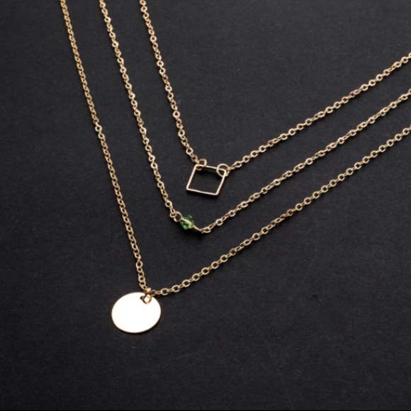 !!!!5 for $25 Three Layer Medallion Necklace - Picture 5 of 8